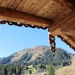 Chaletresort Lech * Holzgau