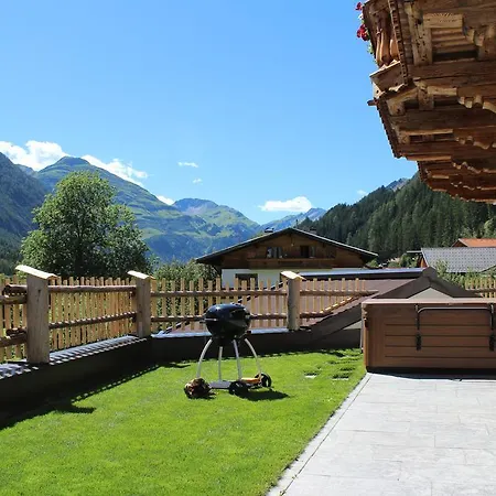 Chaletresort Lech Шале