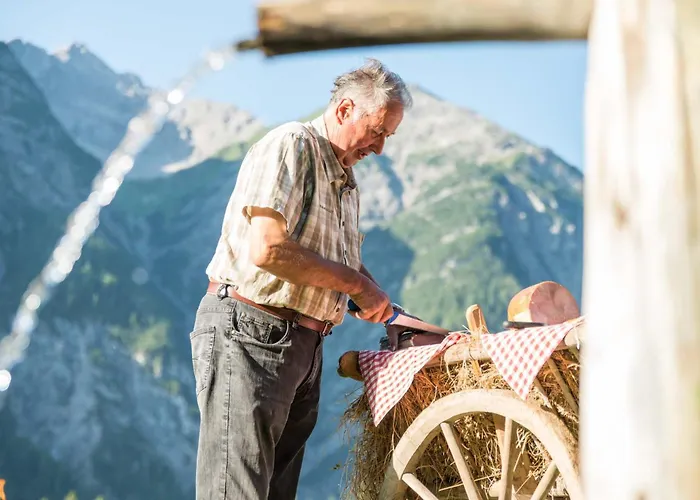 Chaletresort Lech * Holzgau