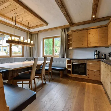 Chaletresort Lech Chalet Holzgau