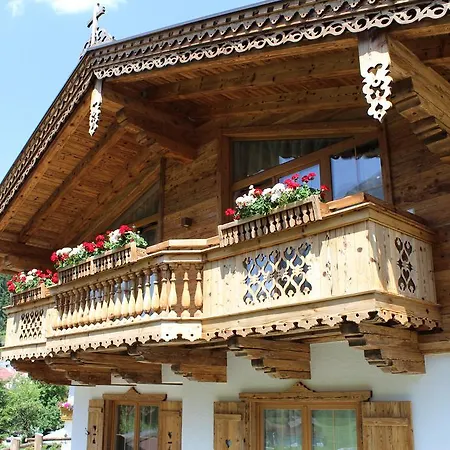 Chaletresort Lech Chalet